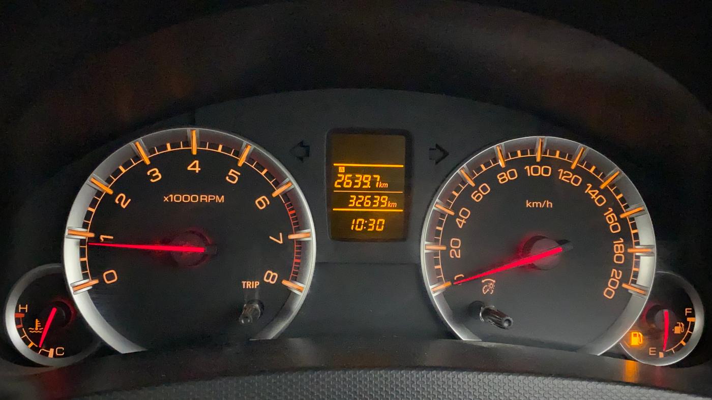 2014 Maruti Swift VXI, Petrol, Manual, 32,639 km, Odometer Image