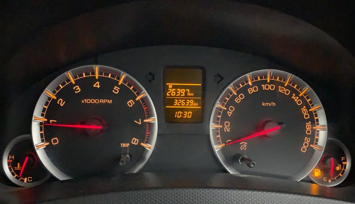2014 Maruti Swift VXI, Petrol, Manual, 32,639 km, Odometer Image