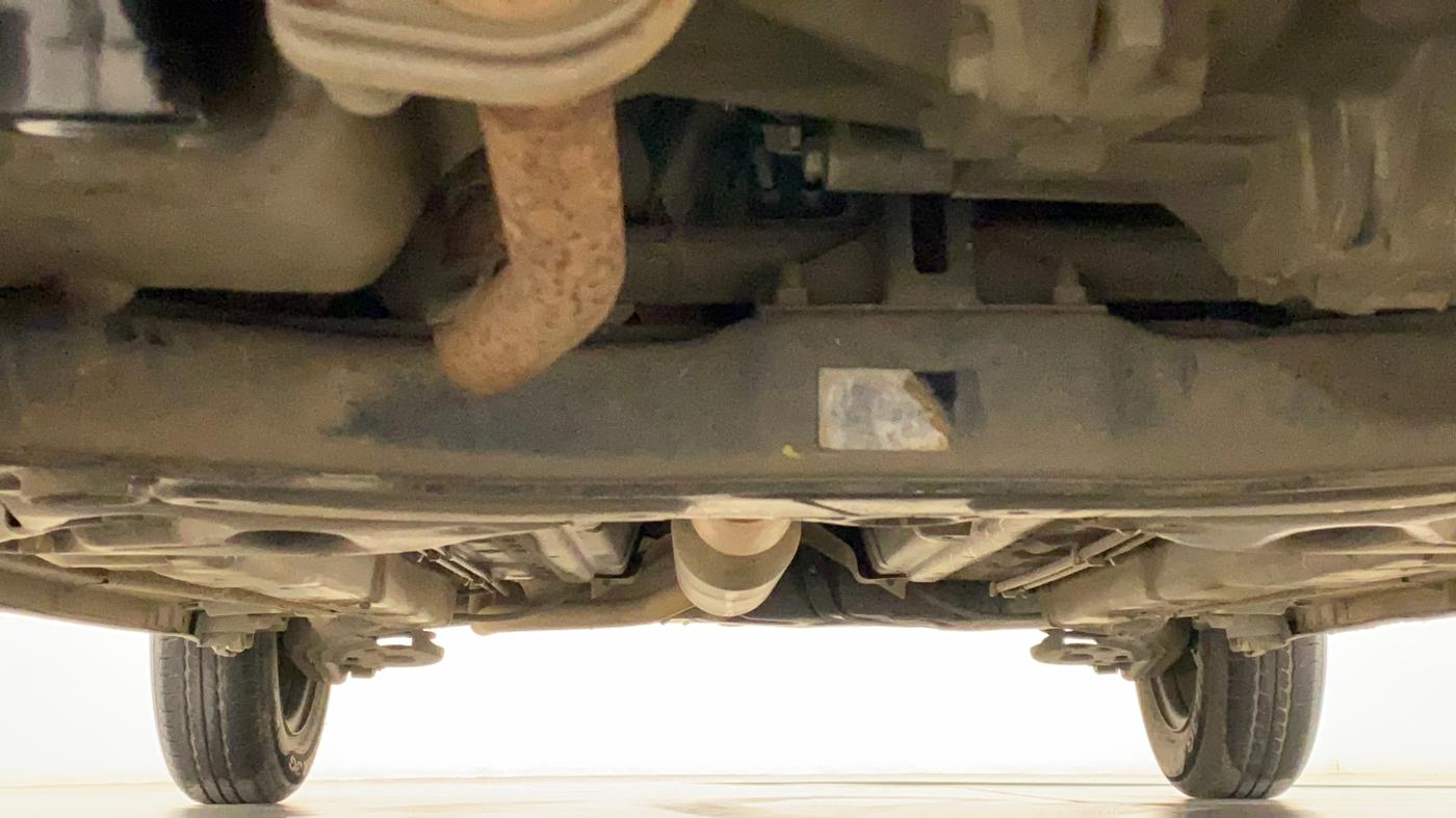 2014 Maruti Swift VXI, Petrol, Manual, 32,639 km, Front Underbody
