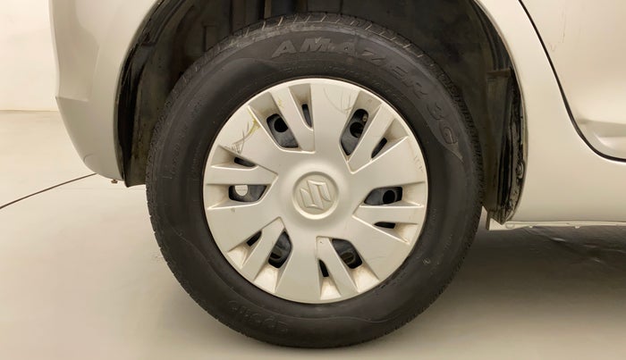 2014 Maruti Swift VXI, Petrol, Manual, 32,639 km, Right Rear Wheel