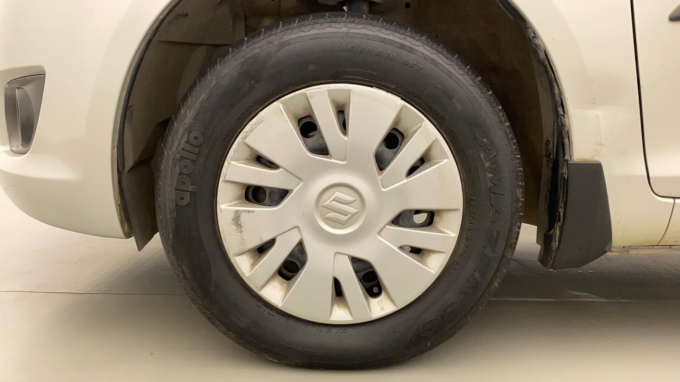 2014 Maruti Swift VXI, Petrol, Manual, 32,639 km, Left Front Wheel
