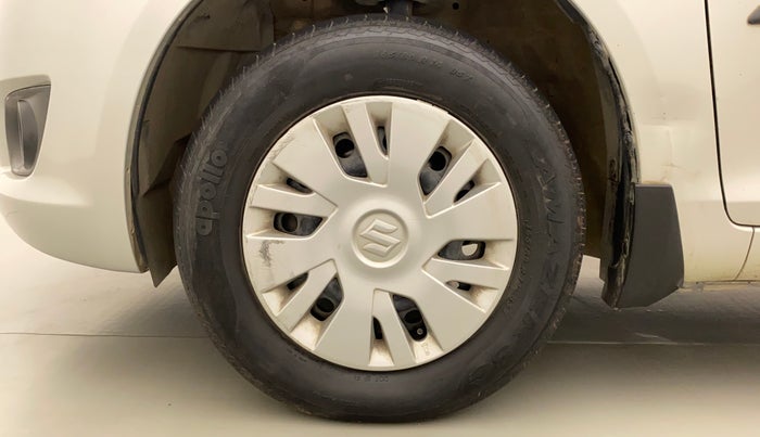 2014 Maruti Swift VXI, Petrol, Manual, 32,639 km, Left Front Wheel