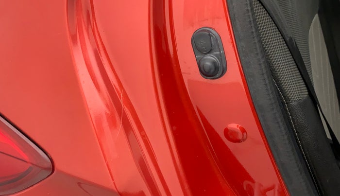 2019 Tata Tiago XZ PETROL, Petrol, Manual, 21,521 km, Right C pillar - Minor scratches