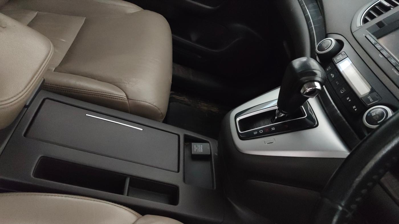 2014 Honda CRV 2.4L 2WD AT, Petrol, Automatic, 99,575 km, Gear Lever