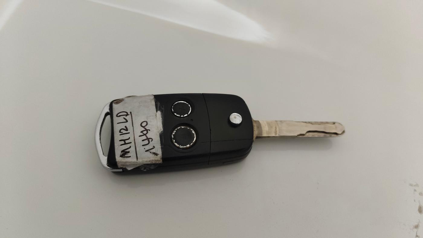 2014 Honda CRV 2.4L 2WD AT, Petrol, Automatic, 99,575 km, Key Close Up