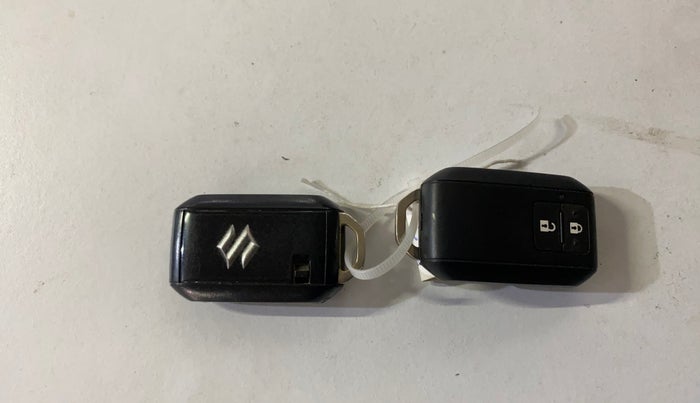 2023 Maruti Baleno ALPHA PETROL 1.2, Petrol, Manual, 38,823 km, Key Close Up