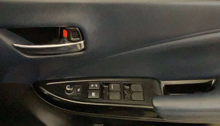 2023 Maruti Baleno ALPHA PETROL 1.2, Petrol, Manual, 38,823 km, Driver Side Door Panels Control