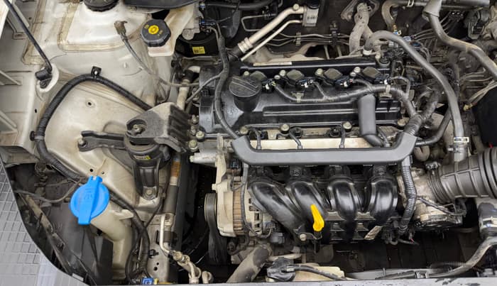 2021 Hyundai VENUE S 1.2, Petrol, Manual, 29,326 km, Engine View - Right