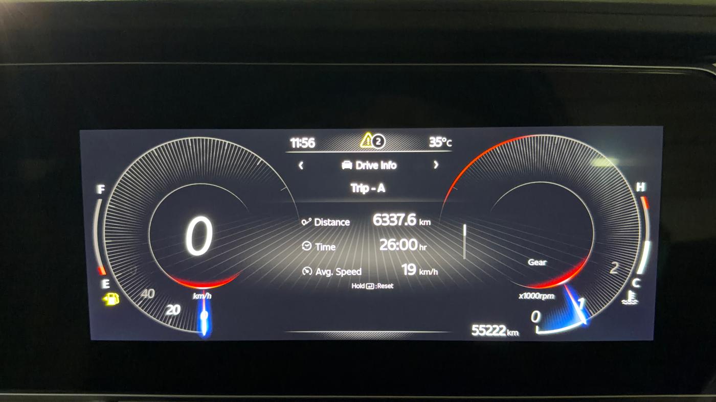 2022 Mahindra XUV700 AX 5 P MT 7 STR, Petrol, Manual, 55,215 km, Odometer Image