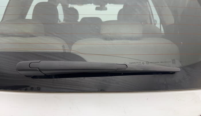 2022 Mahindra XUV700 AX 5 P MT 7 STR, Petrol, Manual, 55,215 km, Rear Wiper