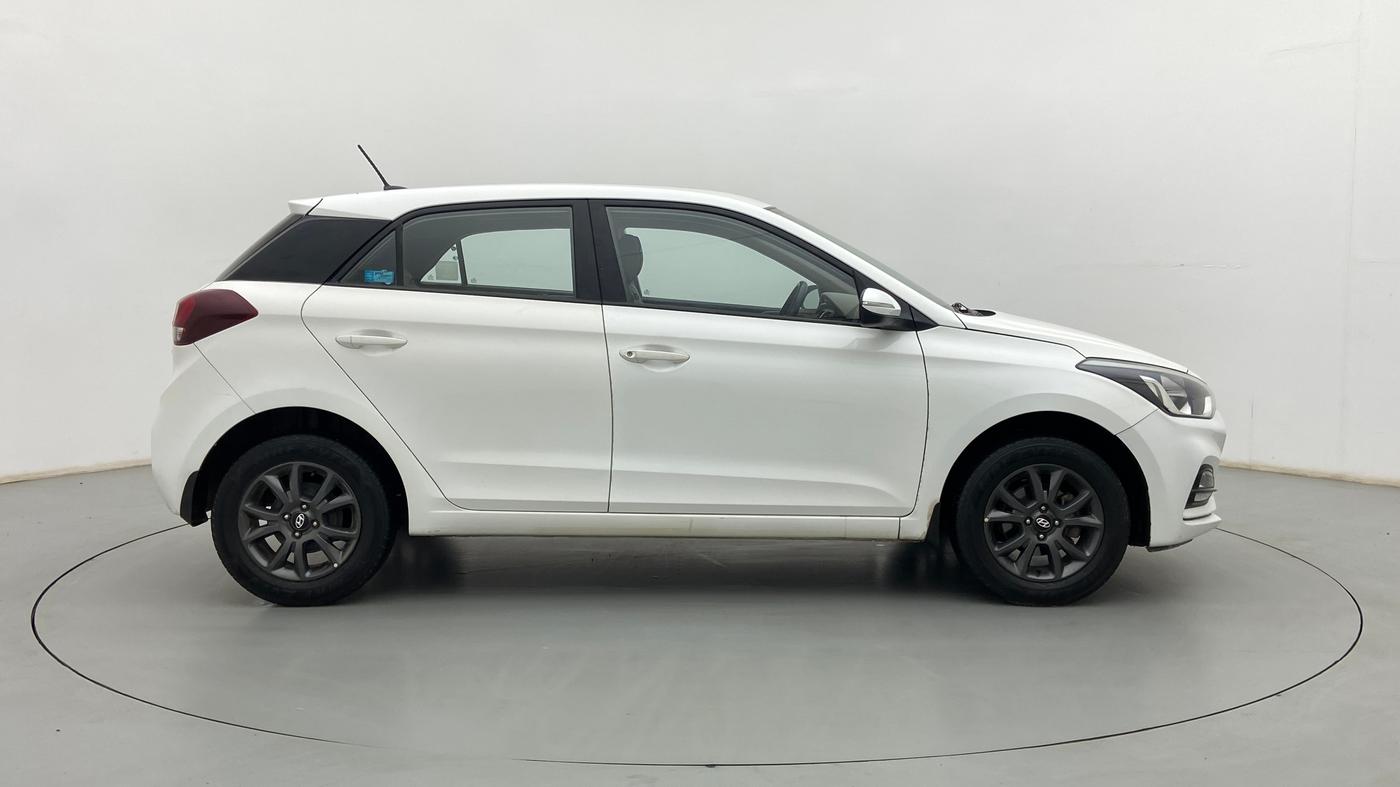 2018 Hyundai Elite i20 ASTA 1.2, Petrol, Manual, 50,855 km, Right Side View