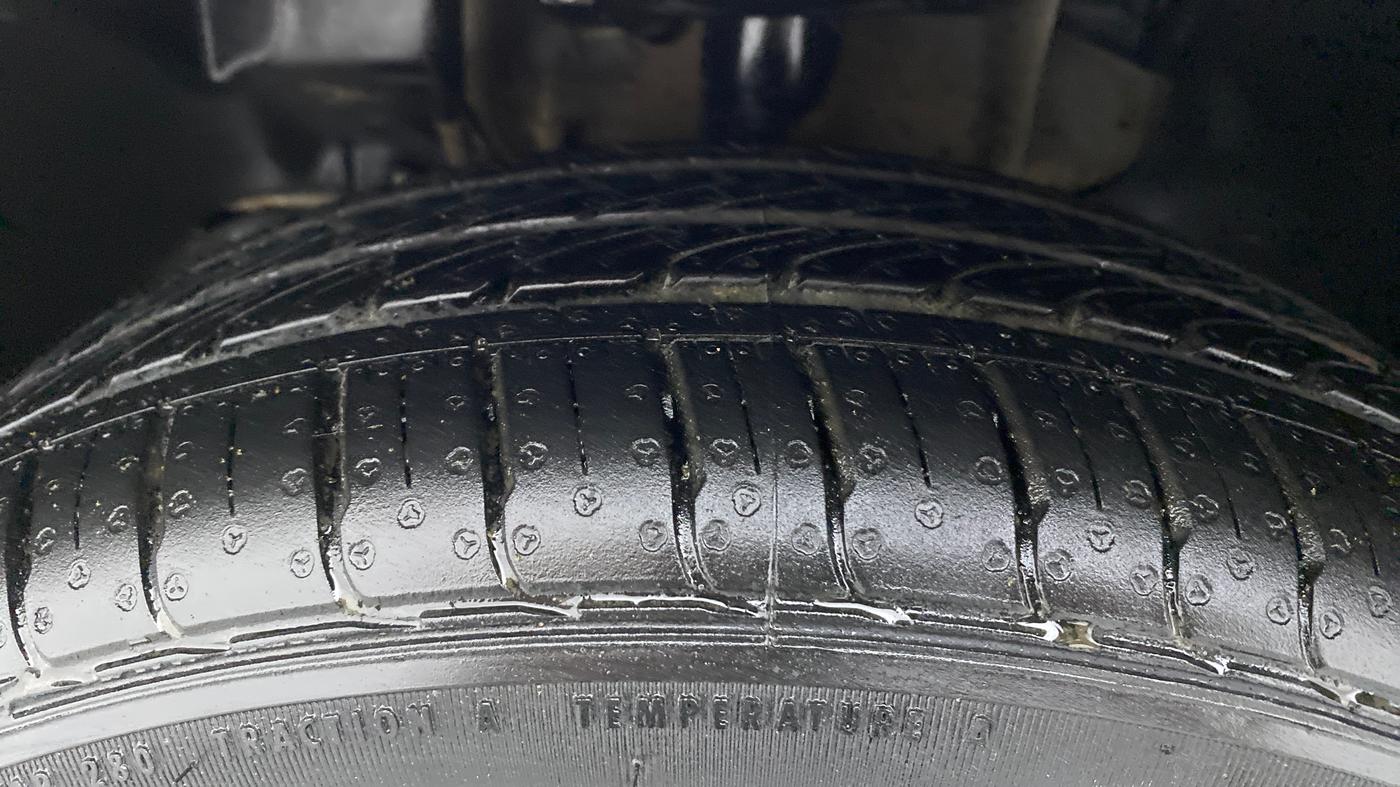2019 Tata Tiago XZA PLUS PETROL, Petrol, Automatic, 23,375 km, Left Front Tyre Tread