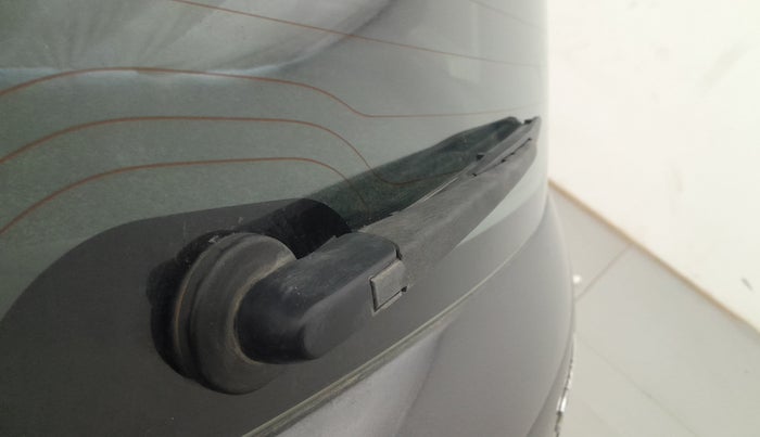 2015 Maruti Swift ZXI, Petrol, Manual, 1,03,623 km, Rear Wiper