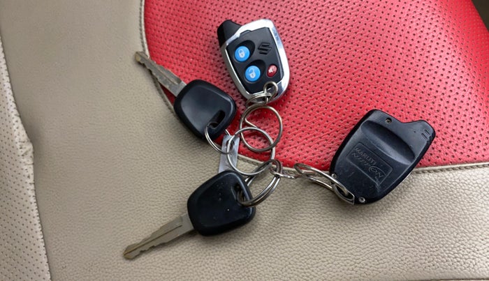 2013 Maruti A Star VXI, Petrol, Manual, 93,352 km, Key Close Up