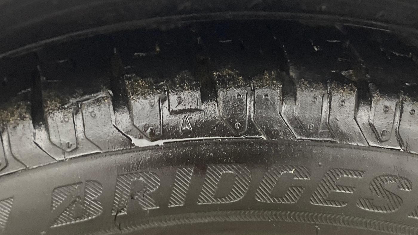 2021 Hyundai NEW I20 ASTA (O) 1.0 TURBO GDI DCT, Petrol, Automatic, 8,988 km, Left Rear Tyre Tread