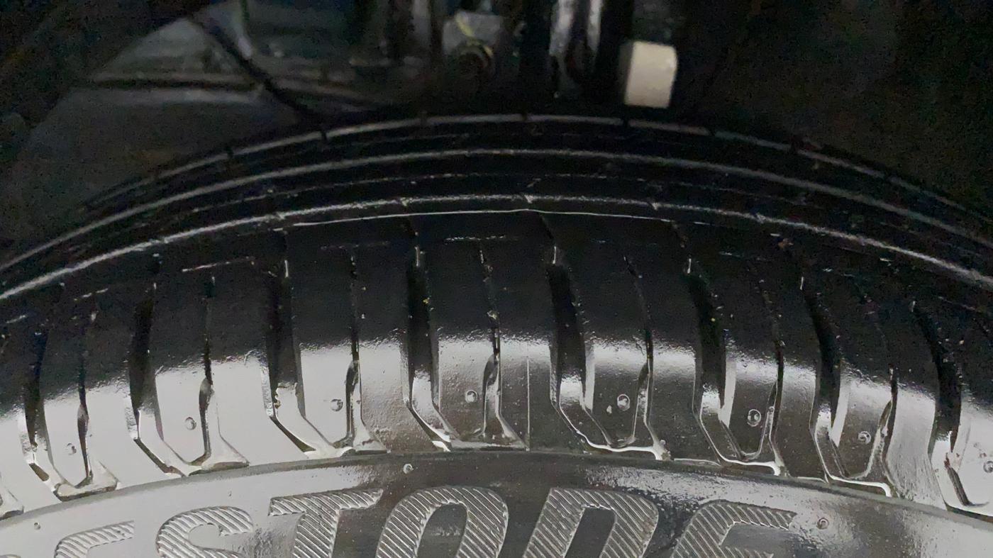 2021 Maruti XL6 ZETA MT, Petrol, Manual, 31,206 km, Left Front Tyre Tread