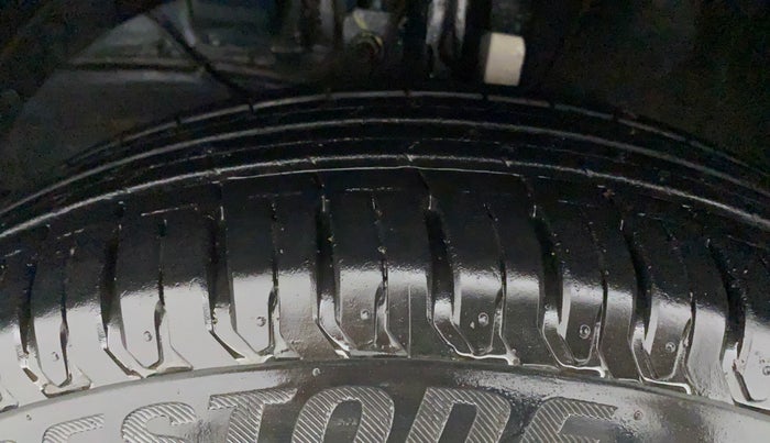 2021 Maruti XL6 ZETA MT, Petrol, Manual, 31,206 km, Left Front Tyre Tread