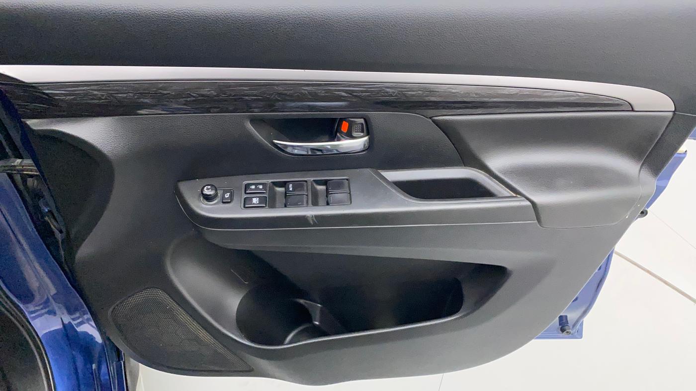 2021 Maruti XL6 ZETA MT, Petrol, Manual, 31,206 km, Driver Side Door Panels Control