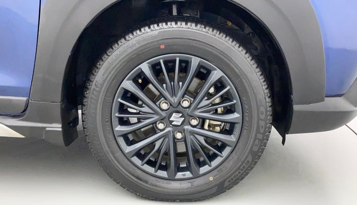 2021 Maruti XL6 ZETA MT, Petrol, Manual, 31,206 km, Right Front Wheel
