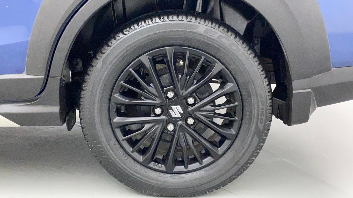 2021 Maruti XL6 ZETA MT, Petrol, Manual, 31,206 km, Left Rear Wheel