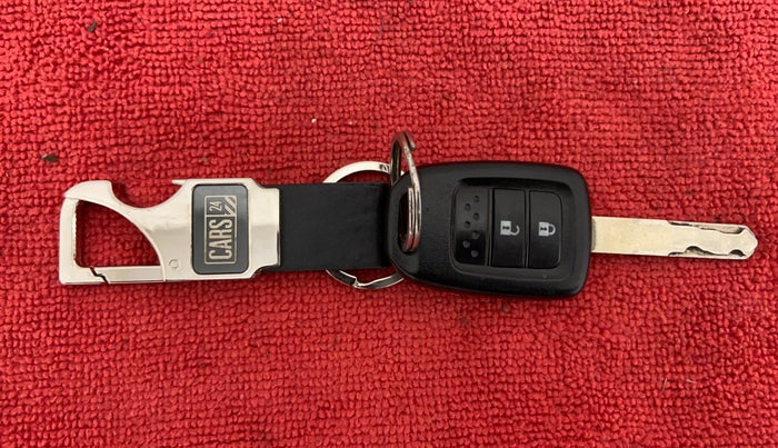 2018 Honda WR-V 1.2 i-VTEC S MT Edge Edition, Petrol, Manual, 13,378 km, Key Close Up