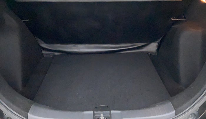 2018 Honda WR-V 1.2 i-VTEC S MT Edge Edition, Petrol, Manual, 13,378 km, Boot Inside