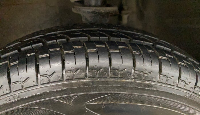 2018 Maruti Alto 800 VXI, Petrol, Manual, 39,210 km, Left Front Tyre Tread