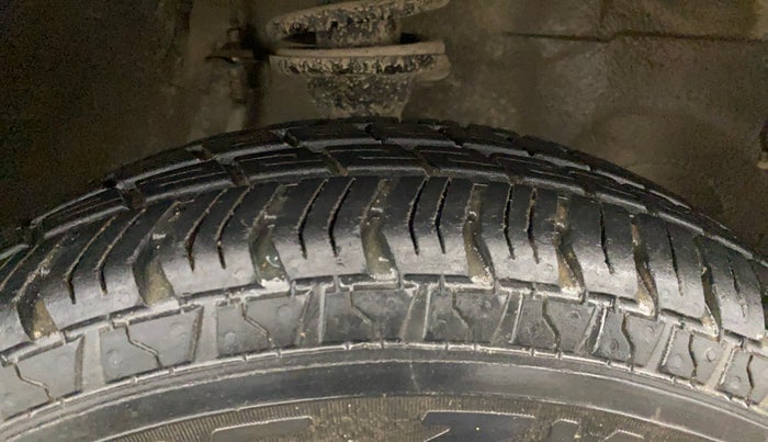 2018 Maruti Alto 800 VXI, Petrol, Manual, 39,210 km, Right Front Tyre Tread