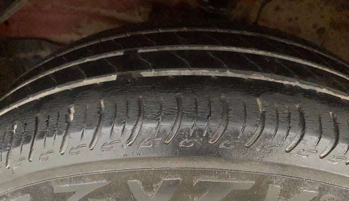 2021 Maruti S PRESSO VXI (O), Petrol, Manual, 67,206 km, Left Front Tyre Tread