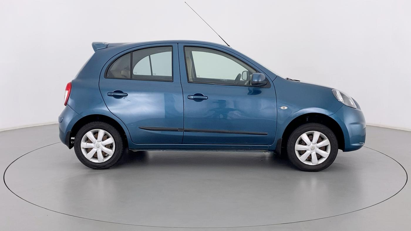 2016 Nissan Micra Active XV S, Petrol, Manual, 80,375 km, Right Side View