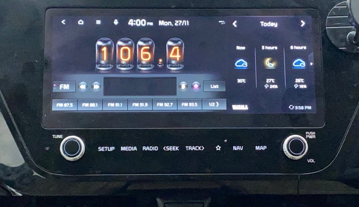 2022 KIA CARENS LUXURY PLUS 1.4 PETROL DCT 7 STR, Petrol, Automatic, 8,510 km, Infotainment System