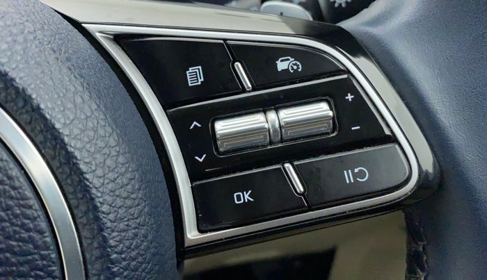 2022 KIA CARENS LUXURY PLUS 1.4 PETROL DCT 7 STR, Petrol, Automatic, 8,510 km, Adaptive Cruise Control