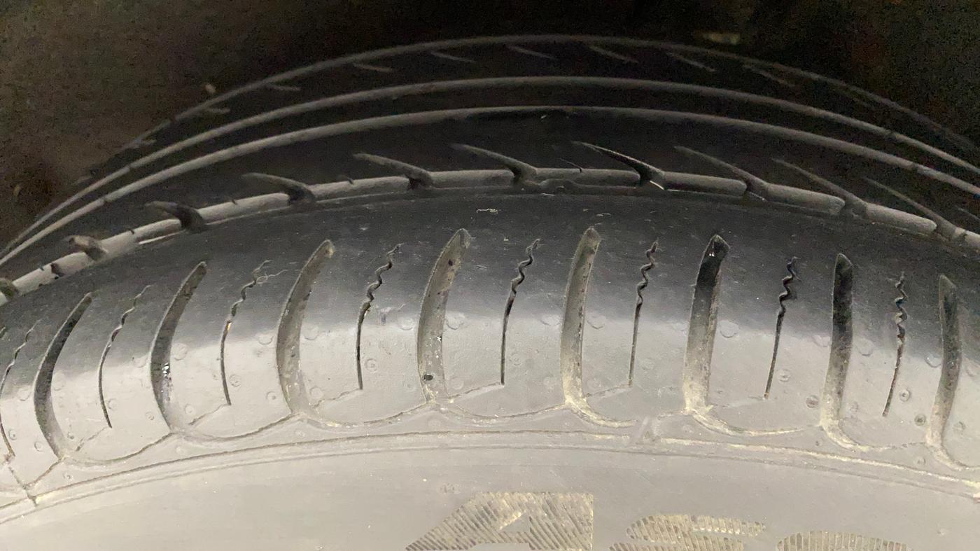 2020 Ford Ecosport TREND 1.5L PETROL, Petrol, Manual, 30,932 km, Left Rear Tyre Tread