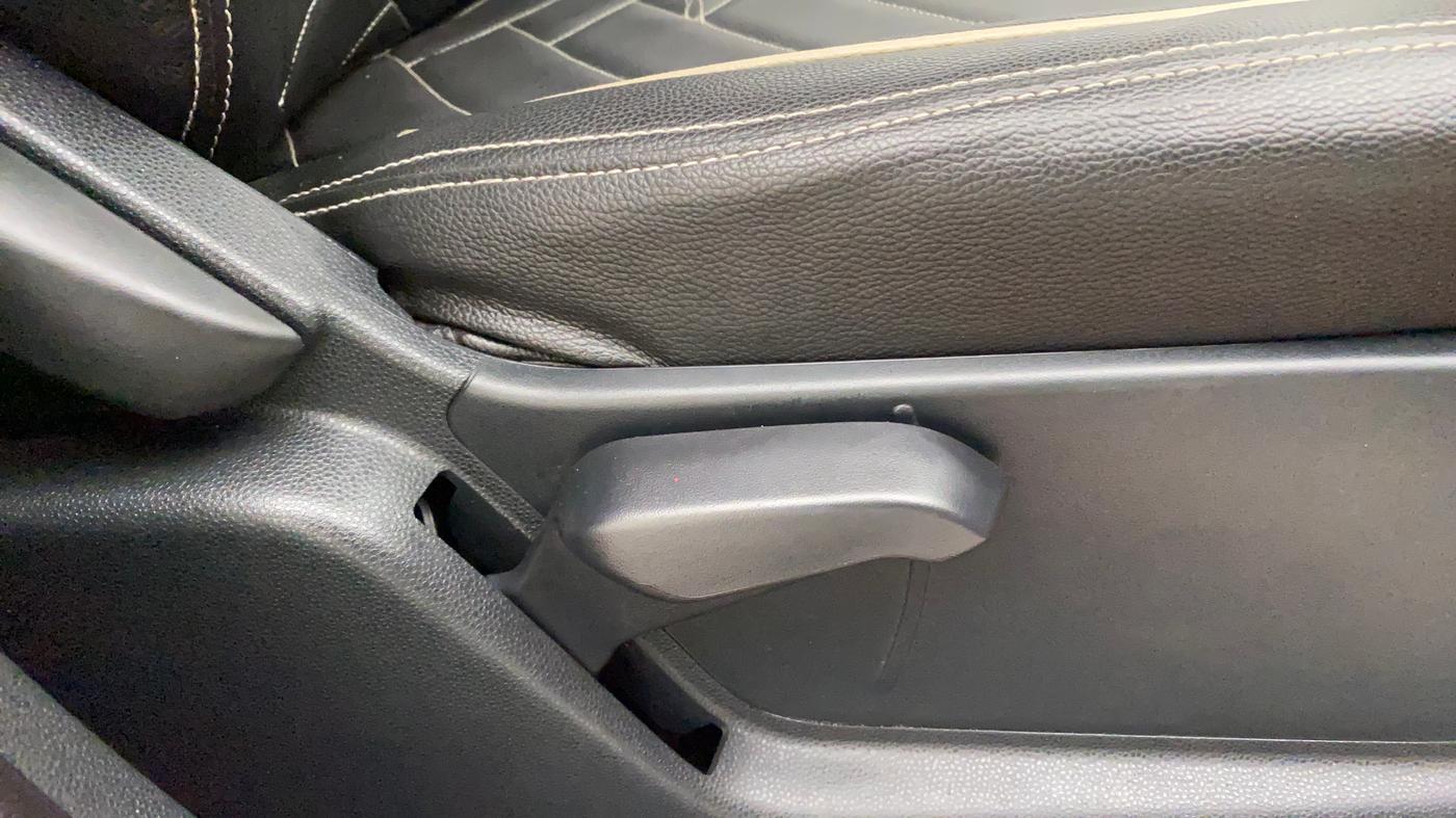 2020 Ford Ecosport TREND 1.5L PETROL, Petrol, Manual, 30,932 km, Driver Side Adjustment Panel