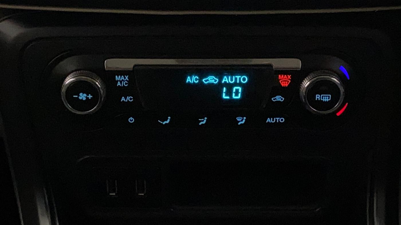 2020 Ford Ecosport TREND 1.5L PETROL, Petrol, Manual, 30,932 km, Automatic Climate Control