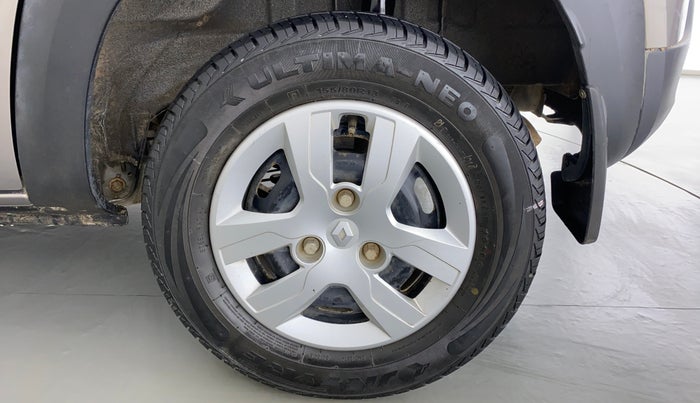 2019 Renault Kwid RXL, Petrol, Manual, 23,359 km, Left Rear Wheel