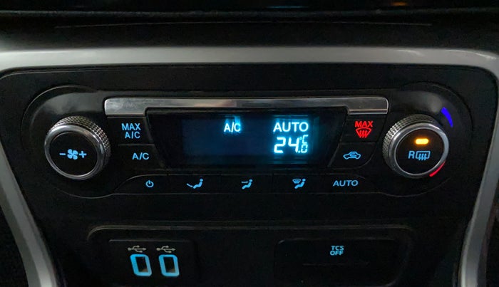 2018 Ford Ecosport TITANIUM + 1.5L DIESEL, Diesel, Manual, 1,04,970 km, Automatic Climate Control
