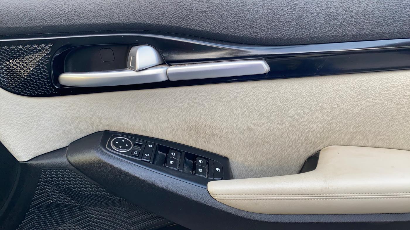2021 KIA SELTOS HTX 1.5 PETROL, Petrol, Manual, 30,270 km, Driver Side Door Panels Control