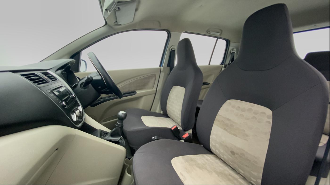 2017 Maruti Celerio ZXI D, Petrol, Manual, 40,215 km, Right Side Front Door Cabin