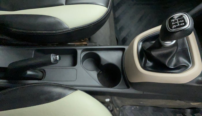 2018 Hyundai Grand i10 SPORTZ 1.2 KAPPA VTVT, Petrol, Manual, 34,805 km, Gear Lever
