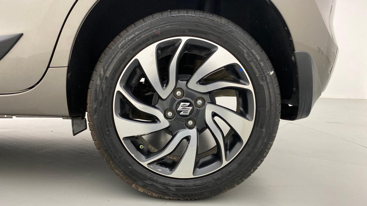 2020 Maruti Baleno ZETA 1.2 K12, Petrol, Manual, 15,777 km, Left Rear Wheel