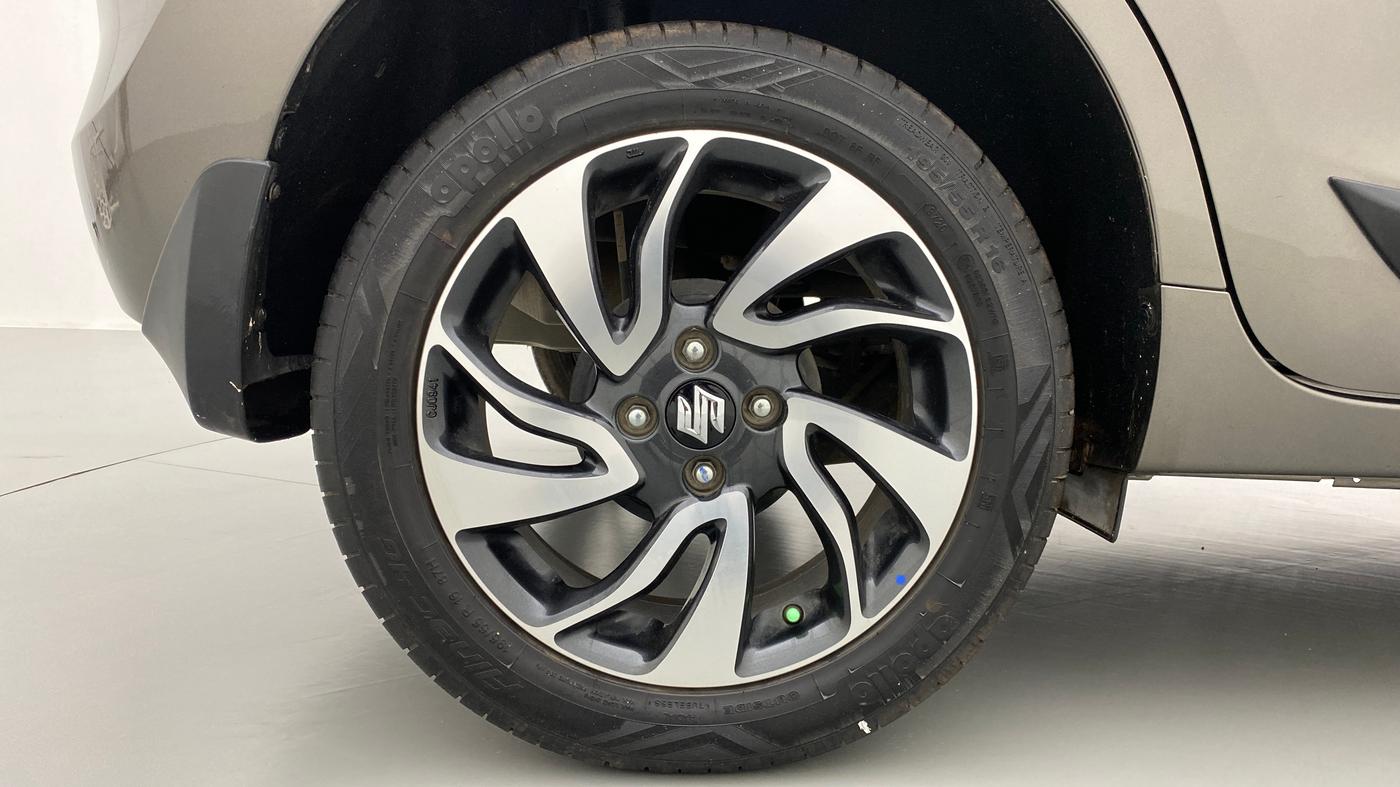 2020 Maruti Baleno ZETA 1.2 K12, Petrol, Manual, 15,777 km, Right Rear Wheel