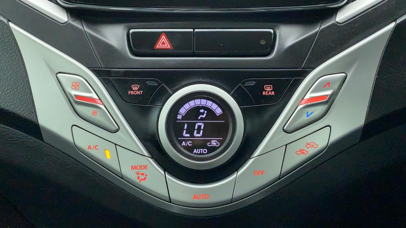 2017 Maruti Baleno ALPHA 1.2 K12, Petrol, Manual, 32,844 km, Automatic Climate Control