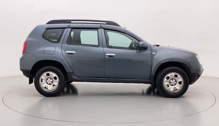 2015 Renault Duster 85 PS RXL DIESEL, Diesel, Manual, 69,321 km, Right Side View