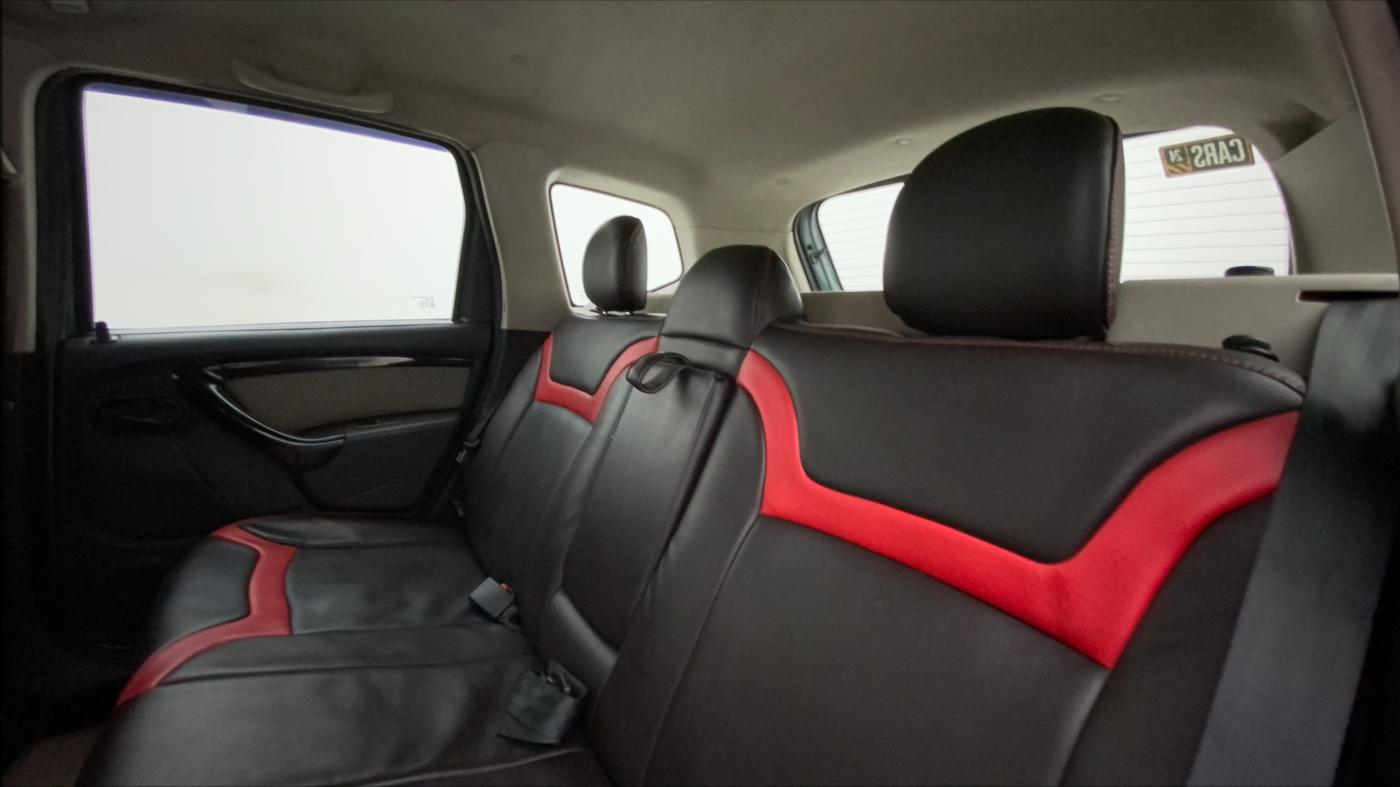 2015 Renault Duster 85 PS RXL DIESEL, Diesel, Manual, 69,321 km, Right Side Rear Door Cabin
