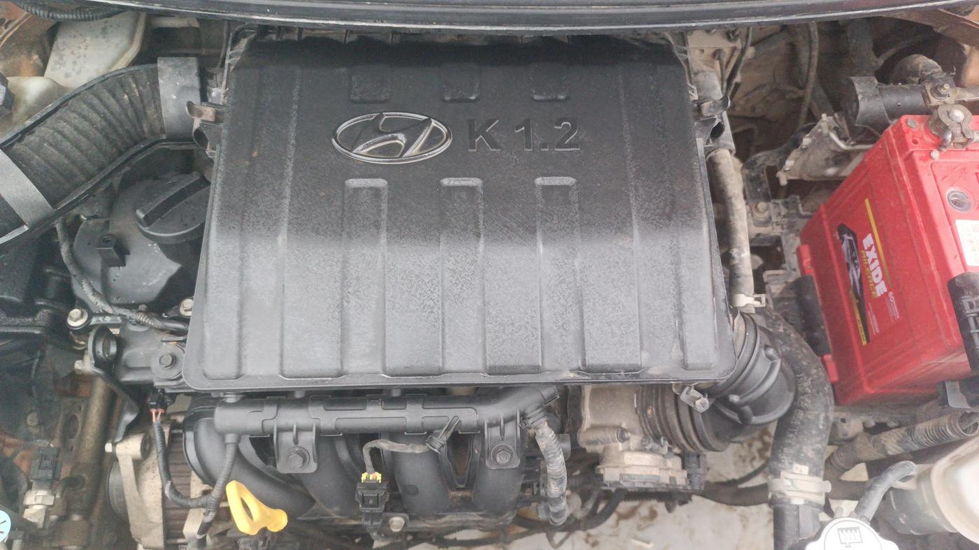 2015 Hyundai Grand i10 ASTA (O) 1.2 KAPPA VTVT, Petrol, Manual, 62,879 km, Engine View