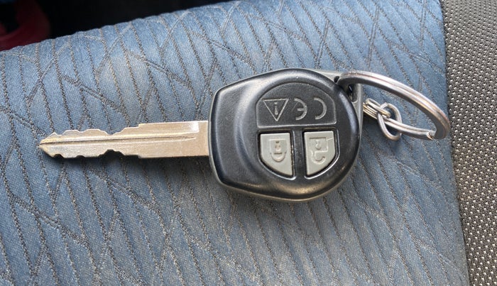 2019 Maruti Baleno DELTA PETROL 1.2, Petrol, Manual, 59,109 km, Key Close Up