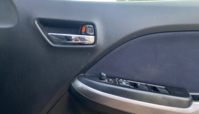 2019 Maruti Baleno DELTA PETROL 1.2, Petrol, Manual, 59,109 km, Driver Side Door Panels Control