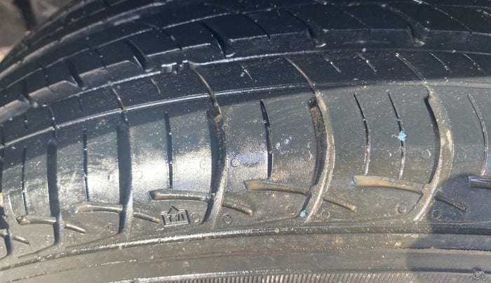 2019 Maruti Baleno DELTA PETROL 1.2, Petrol, Manual, 59,109 km, Left Rear Tyre Tread