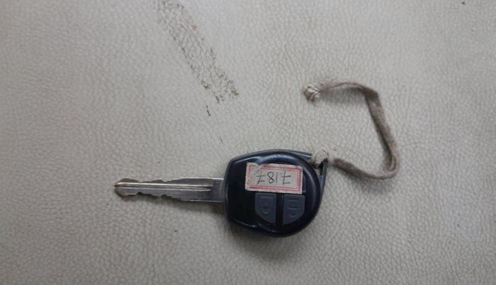 2014 Maruti Swift Dzire VXI, Petrol, Manual, 96,506 km, Key Close Up